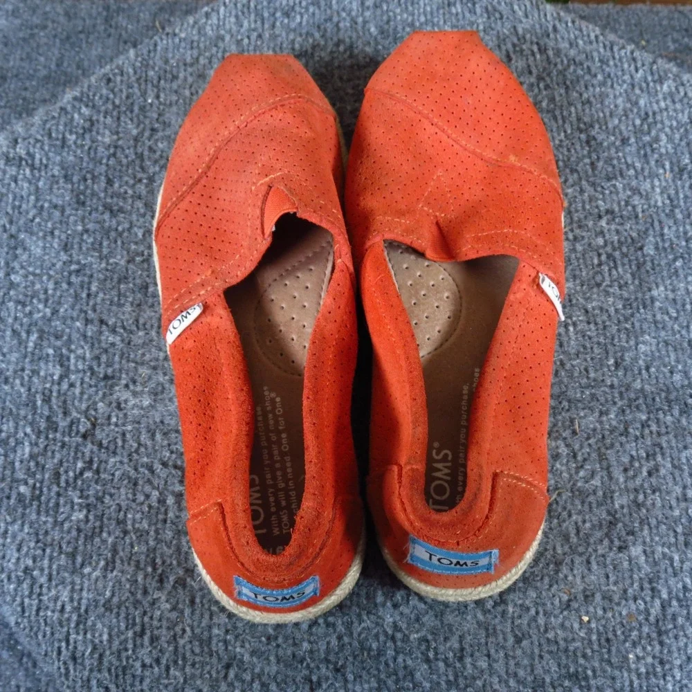 TOMS Perforated Suede Espadrille‎ Women Shoe Size 6.5 Casual Slip On Flat Orange